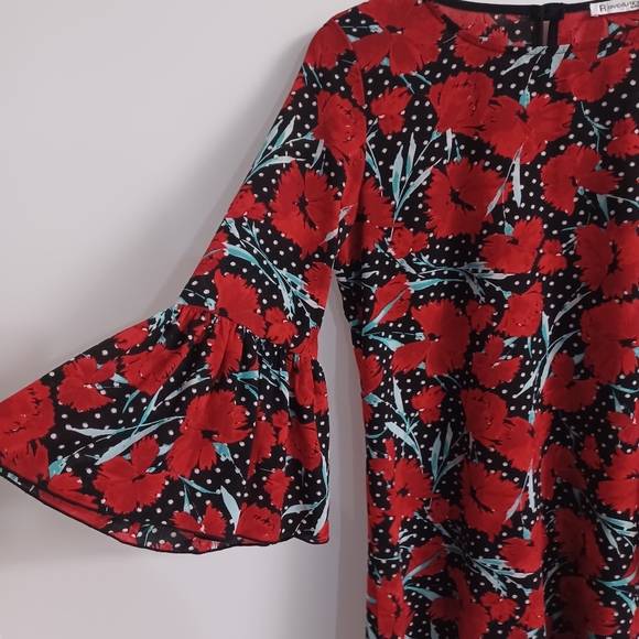 Revolution By Rickis Long Sleeve Floral Dress - Picture 3 of 6